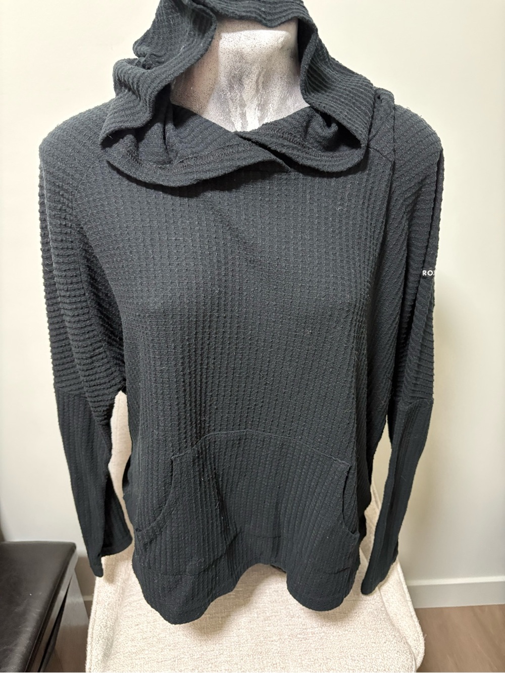 Roxy Black Ribbed Crewneck Women's Pullover